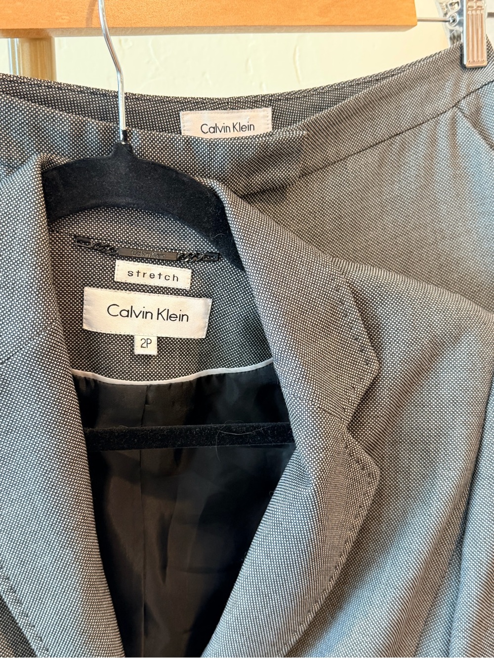 Calvin Klein Gray Micro-Textured Women's Trousers & Jacket